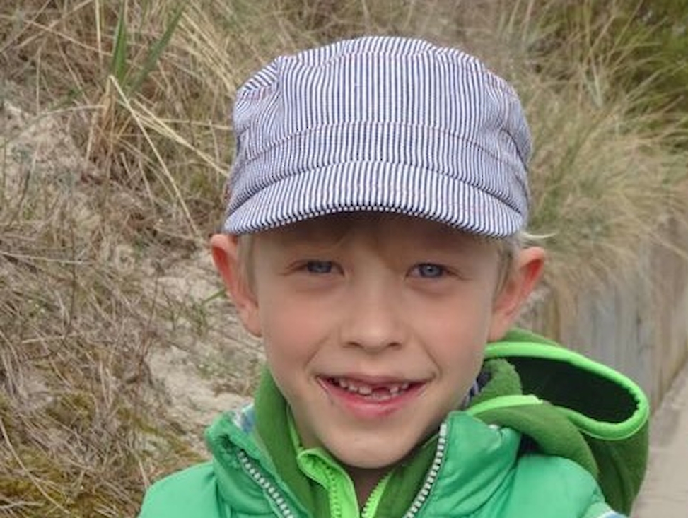 Nick Leander Holaschke