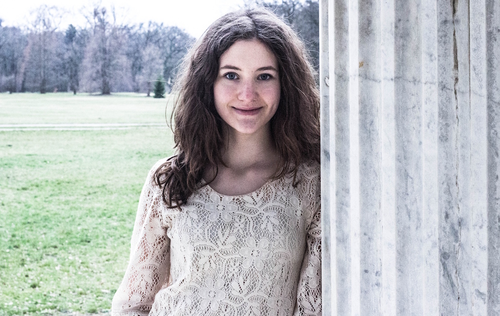 Jonna  Domroese 